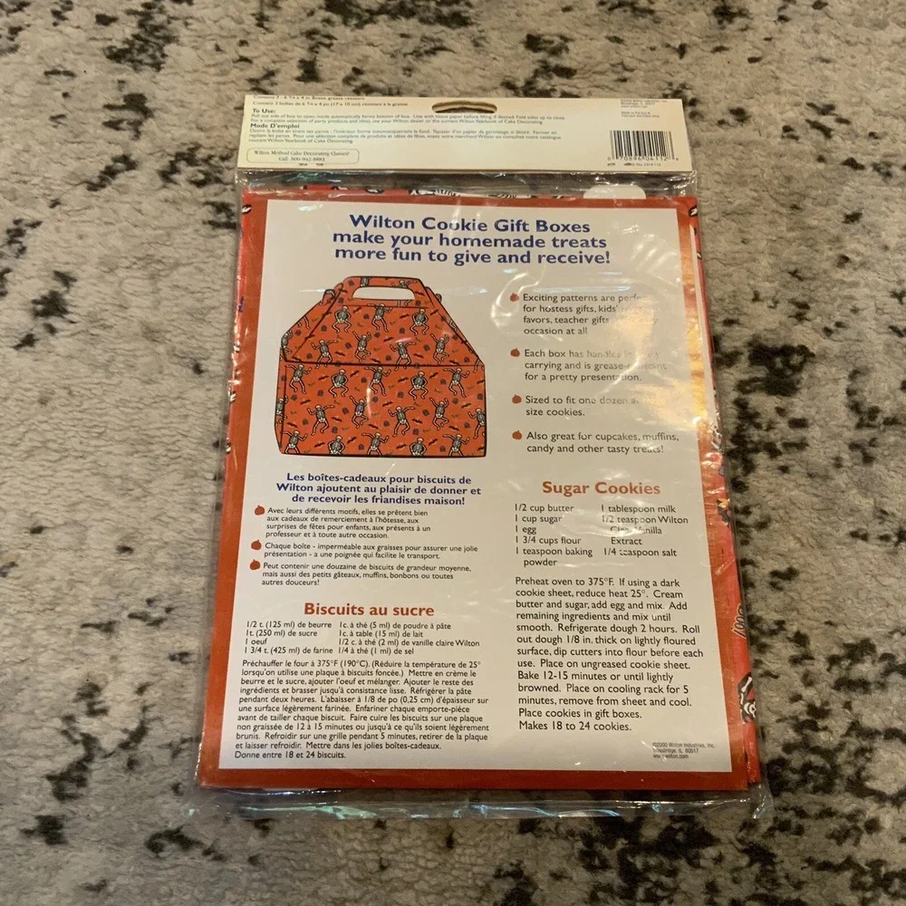Vintage Halloween Cookie Gift Boxes Dancing Skeletons Wilton 2000 NOS